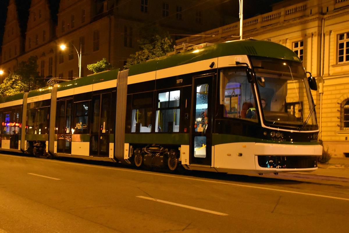 Tramwaj w barwach Lechii Gdańsk dotarł do Gdańska