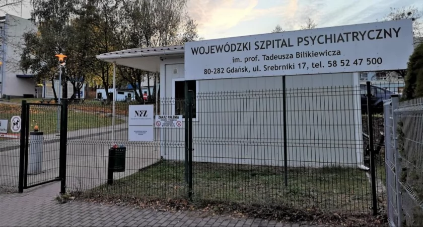 Oddział psychiatryczny dla dzieci i młodzieży pełny. Szpital wstrzymał przyjęcia - Zdjęcie główne