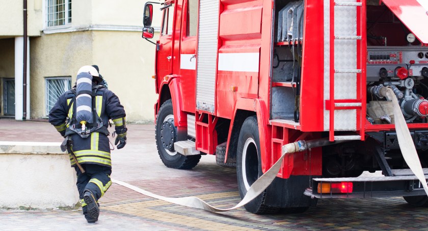 Kokoszki. Pożar w domu seniora. Są poszkodowani - Zdjęcie główne