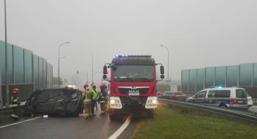 Groźnie wyglądająca kolizja na trasie W-Z - Zdjęcie główne