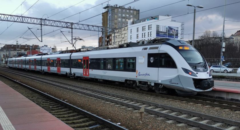 Tłok w niedzielnych pociągach do Gdańska - Zdjęcie główne