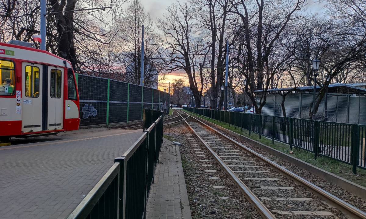 Zielone torowisko w Brzeźnie