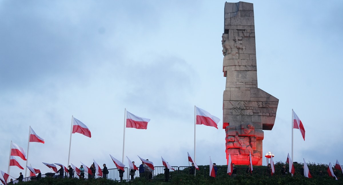 "Wolność nie jest dana raz na zawsze". Obchody 84. rocznicy wybuchu II wojny światowej  - Zdjęcie główne