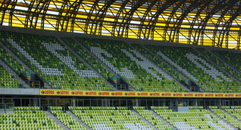 Lechia zdobywa punkt. Biało-Zieloni nadal na dnie - Zdjęcie główne