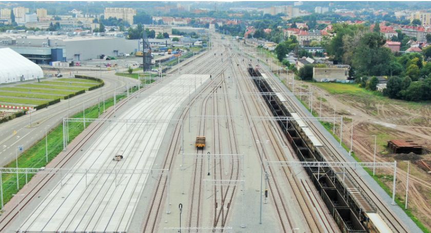 Duża stacja towarowa jak nowa. W przebudowie jest kolejna - Zdjęcie główne