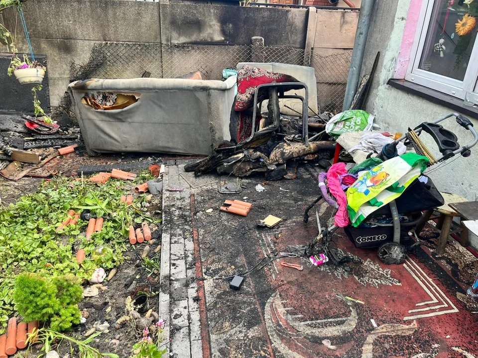 Tragiczny pożar w Piotrkowie. Przy Kwiatowej znaleziono zwęglone zwłoki - Zdjęcie główne