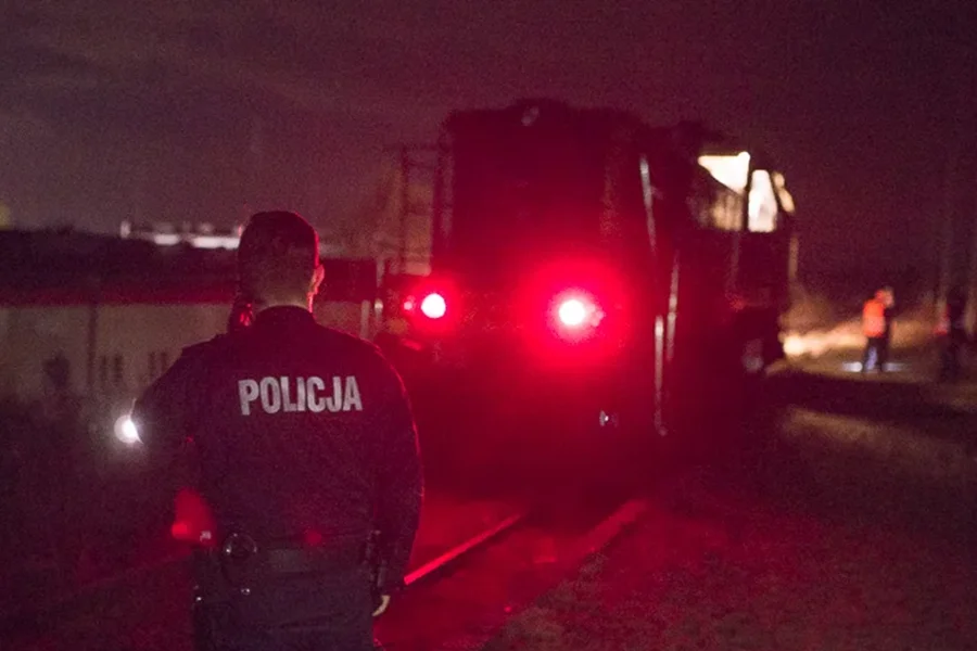 Śmierć na torach. Tragiczny wypadek w powiecie piotrkowskim - Zdjęcie główne