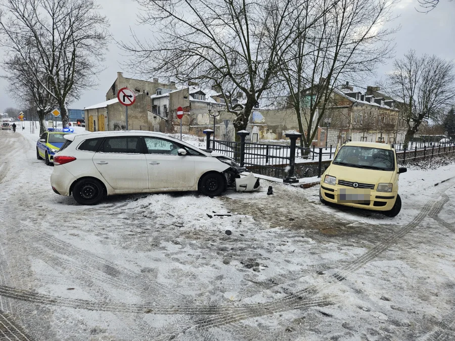 Wypadek w Piotrkowie Trybunalskim. 10-latek trafił do szpitala - Zdjęcie główne