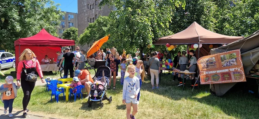 Festyn dla dzieci na piotrkowskim osiedlu - Zdjęcie główne