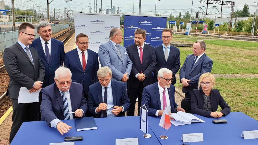 Dworzec kolejowy Łódź Kaliska będzie zmodernizowany! Znamy szczegóły umowy [WIDEO] - Zdjęcie główne