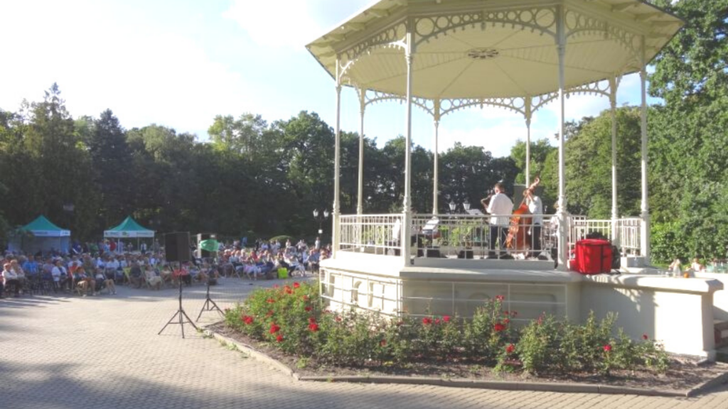Wracają Letnie Koncerty w Altanie Parku Źródliska - Zdjęcie główne