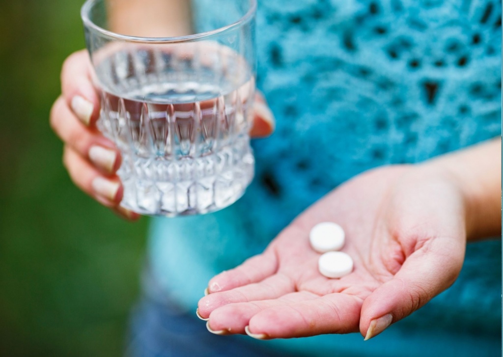 Aspiryna chroni przed ciężkim przebiegiem Covid-19? W Stanach Zjednoczonych przeprowadzili badanie - Zdjęcie główne