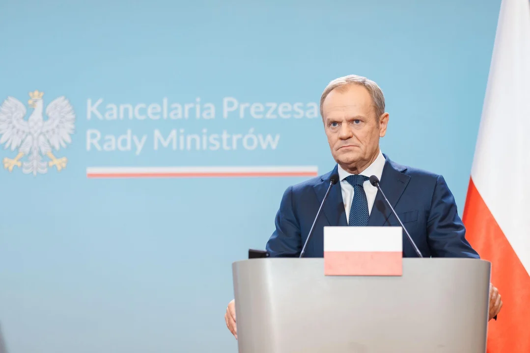 Donald Tusk miał podjąć decyzję w sprawie budowy Centralnego Portu Komunikacyjnego. Na giełdzie pojawiło się spore zamieszanie - Zdjęcie główne