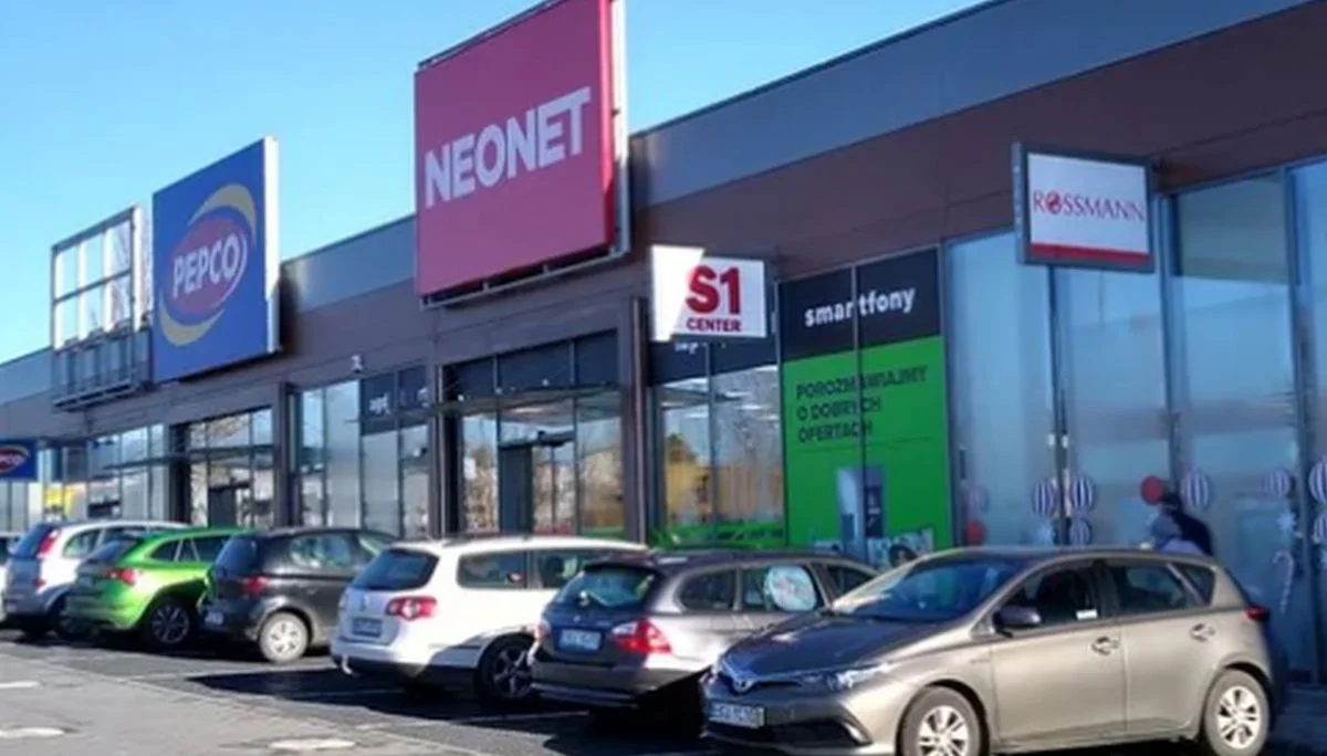 Zamyka się jeden ze sklepów Neonet w regionie. Sieć ma ważne powody! - Zdjęcie główne