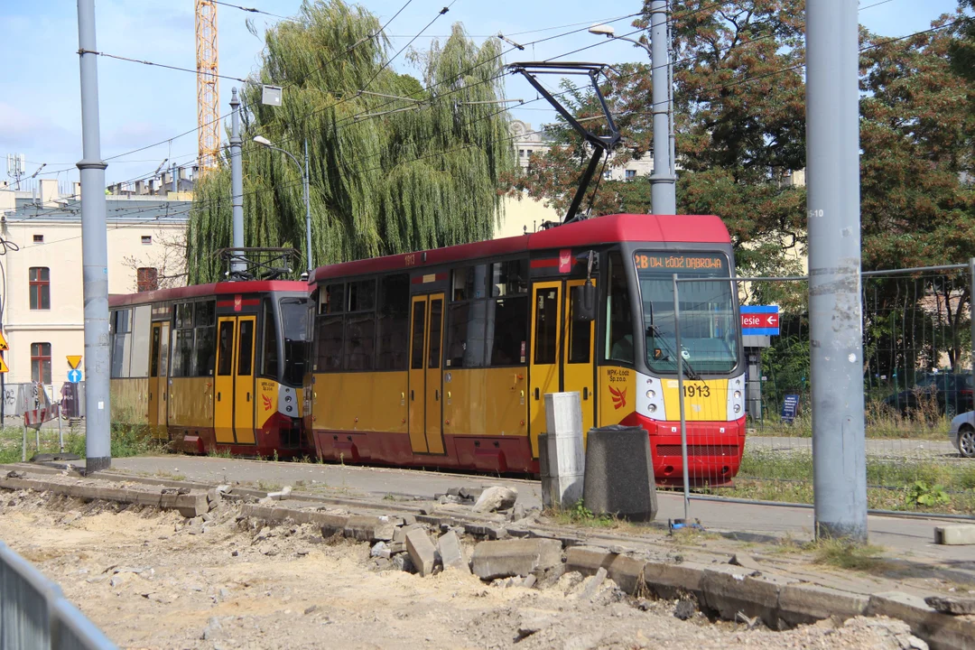Takich zmian w kursowaniu MPK Łódź dawno nie było! Nowe trasy, zawieszone linie i ważna zmiana na linii 96 - Zdjęcie główne