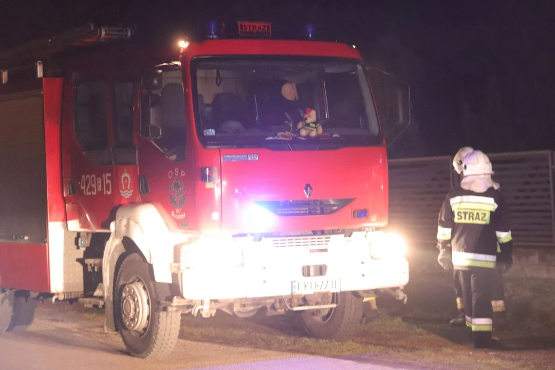 Rodzina spod Łodzi zatruła się czasem. Straż pożarna apeluje: "Montujmy czujki" - Zdjęcie główne