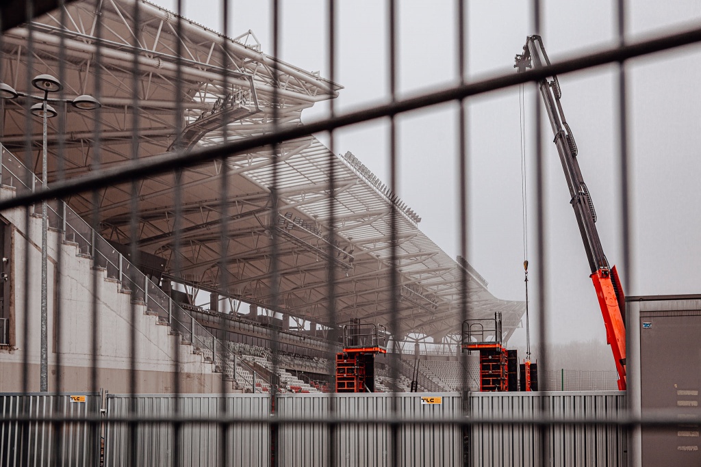 Kolejne postępy w budowie stadionu ŁKS-u [ZDJĘCIA] - Zdjęcie główne