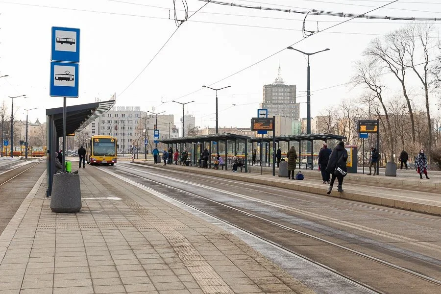 Nowy tramwaj i zmiany w kursowaniu autobusów MPK Łódź. Mają ułatwić podróżowanie po mieście - Zdjęcie główne