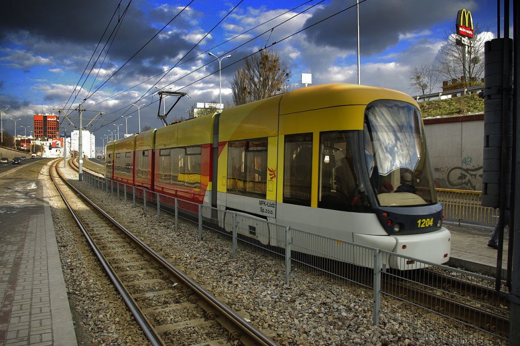 MPK rozważa więcej kursów tramwajów niskopodłogowych, ale tylko w weekendy - Zdjęcie główne