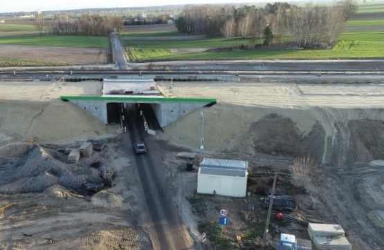 Zamknięty odcinek autostrady A1 pod Łodzią. Jak zaplanować alternatywną trasę podróży? [ZDJĘCIA] - Zdjęcie główne