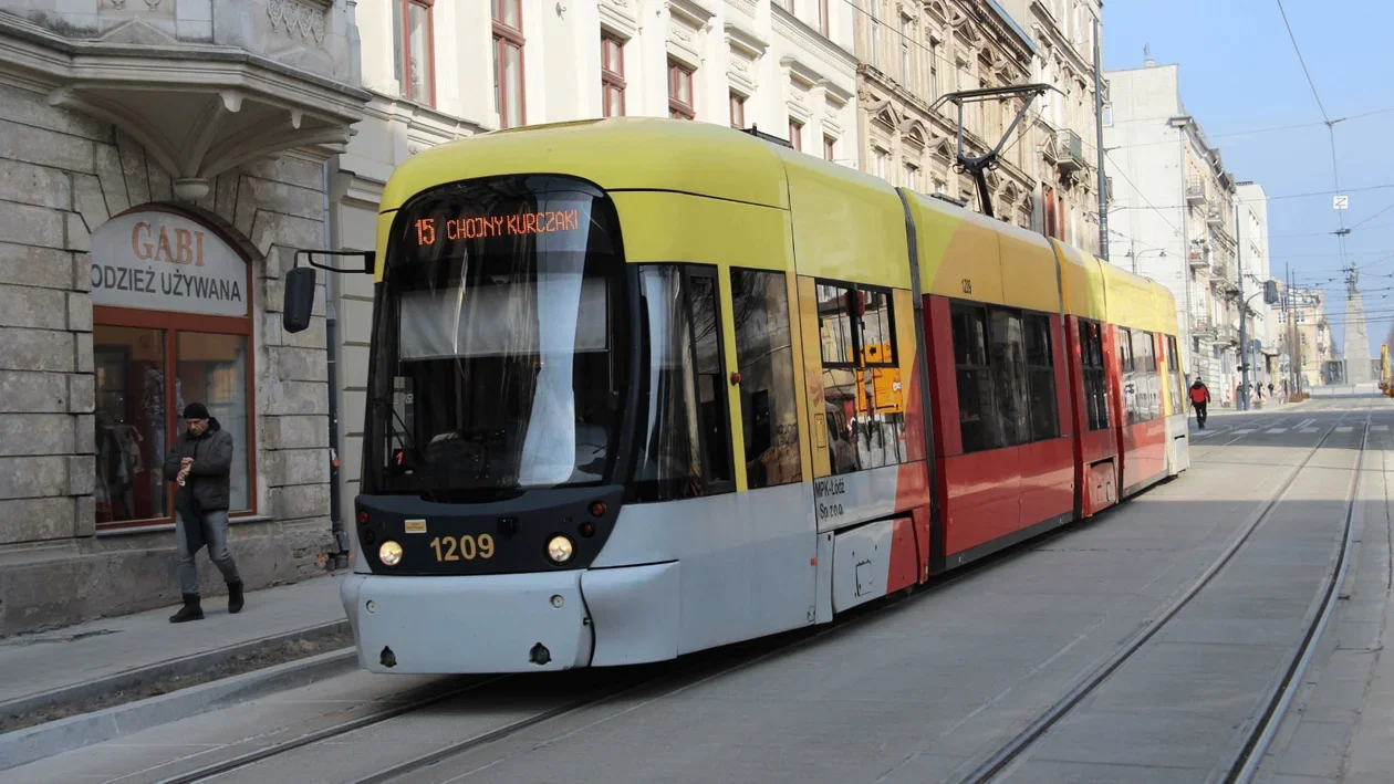 Zatrzymanie tramwajów w centrum Łodzi. Siedem linii jedzie objazdem - Zdjęcie główne