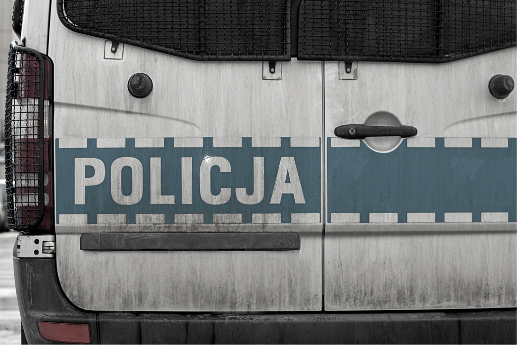Koronawirus Łódź. Łodzianie mówią stanowcze „NIE” godzinie policyjnej dla niezaszczepionych na koronawirusa - Zdjęcie główne