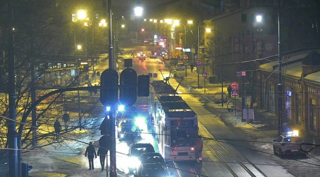 Utrudnienia dla podróżnych MPK Łódź na dwóch ważnych liniach tramwajowych. Ogłoszono skrócenie linii do placu Niepodległości i autobusy zastępcze - Zdjęcie główne