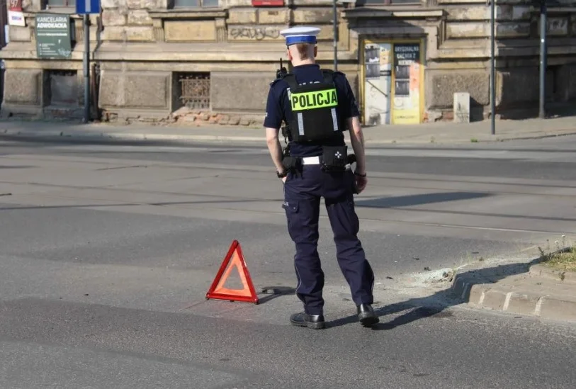 Dwie policjantki z łódzkiej KWP brały udział w kolizji. Obie były po alkoholu - Zdjęcie główne