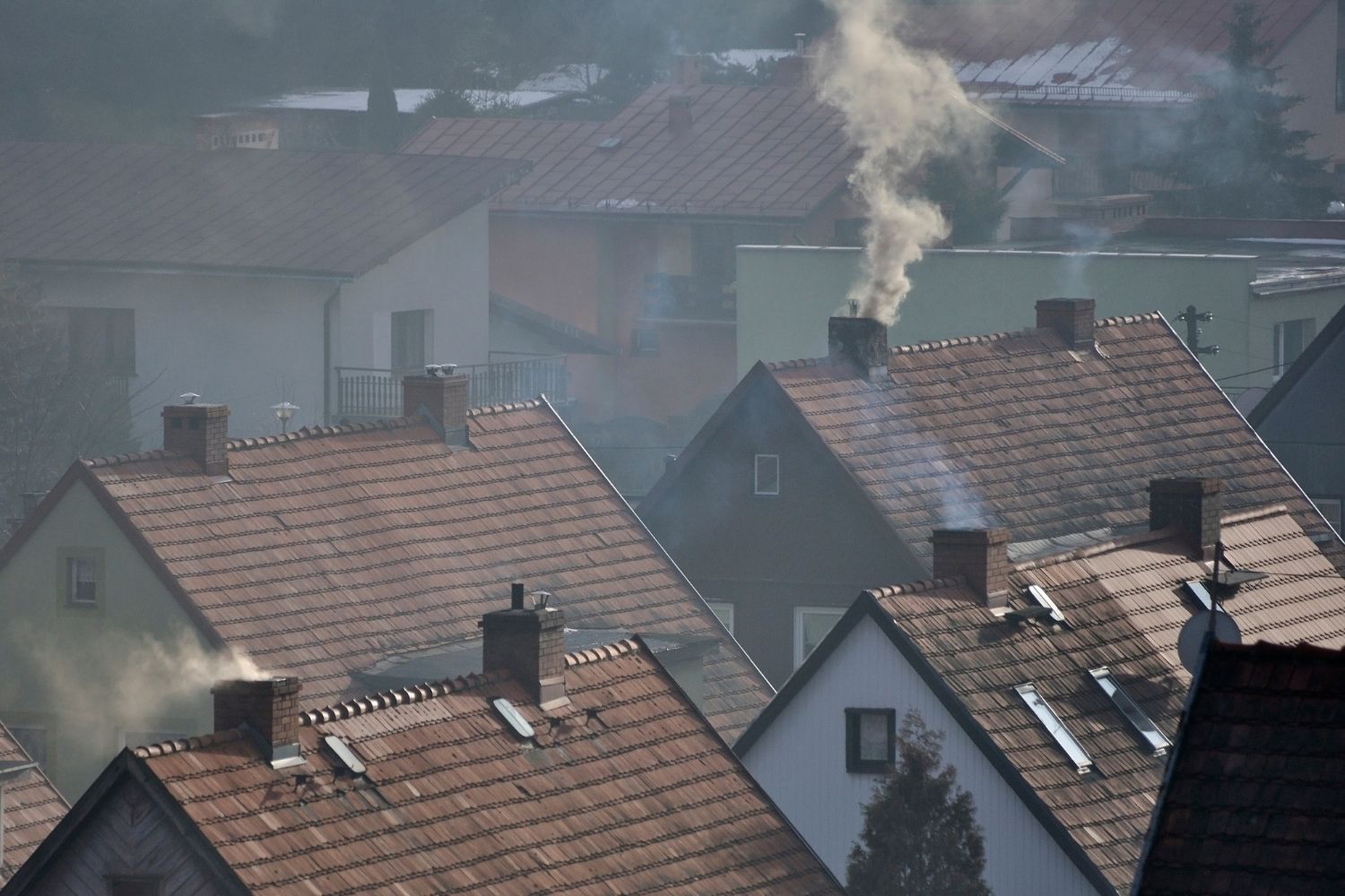 Jakość powietrza w Łodzi drastycznie spada. Czy zimą znowu będziemy się truć smogiem? - Zdjęcie główne