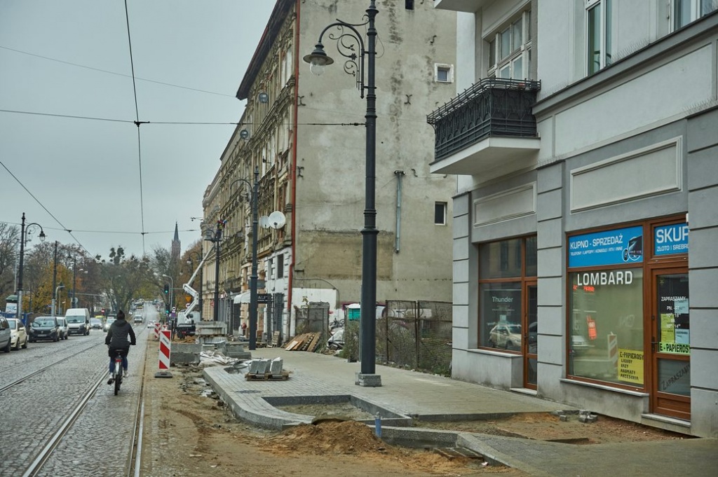 Ulica Nowomiejska już za kilka dni zyska nowe oblicze! Zobacz, jak przebiegają prace [ZDJĘCIA] - Zdjęcie główne