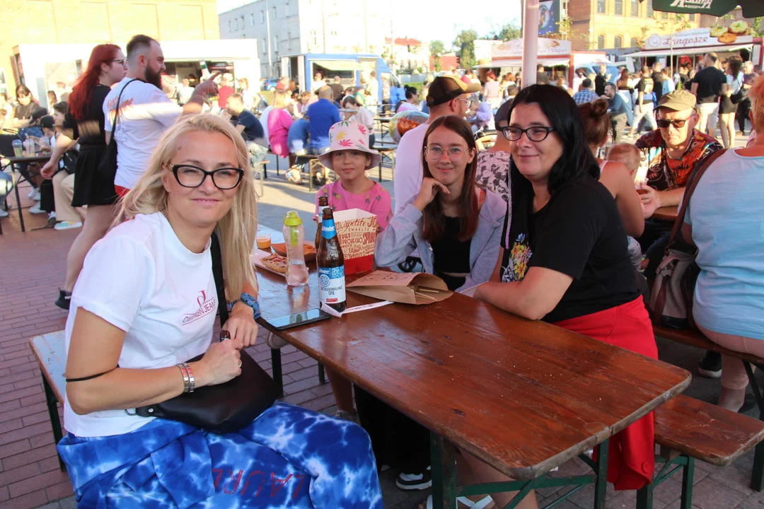 Ogrody Geyera stolicą food trucków. Wielka Szama przyciągnęła tłumy [zdjęcia] - Zdjęcie główne