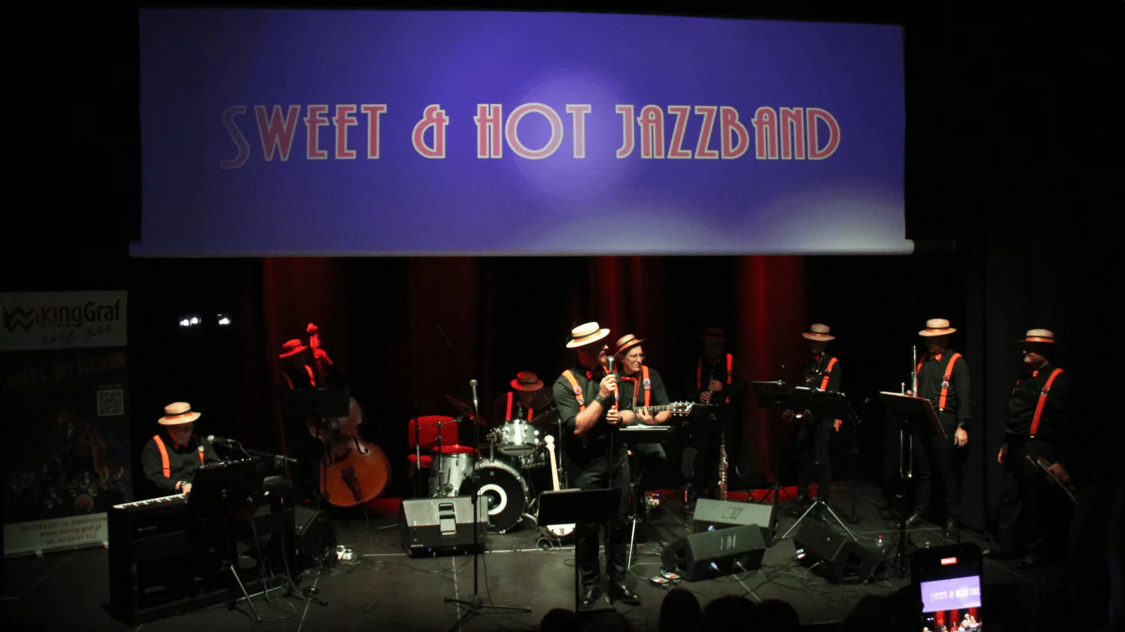 Zespół „Sweet&Hot Jazzband” świętuje swoje 20-lecie! W Starym Młynie wybrzmiały przedwojenne klimaty [ZDJĘCIA] - Zdjęcie główne