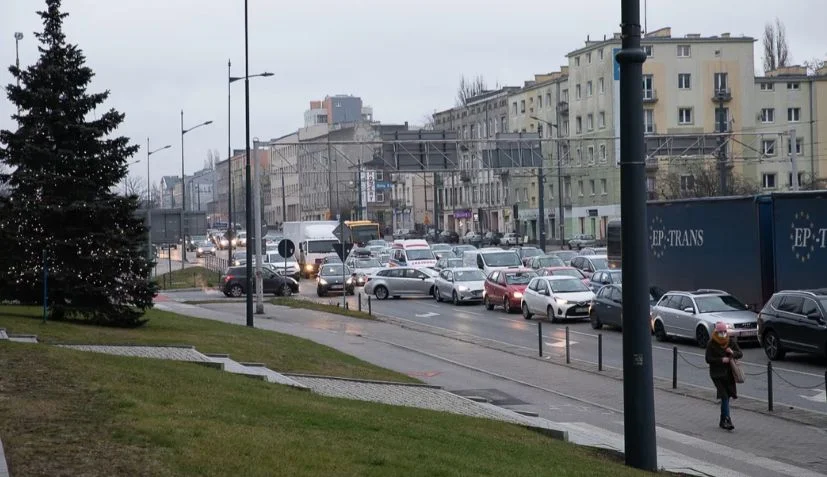 Łódź wśród najbardziej zakorkowanych miast w Polsce. "Problemem są niekończące się remonty" - Zdjęcie główne