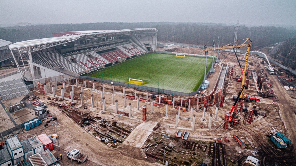 Budowa stadionu ŁKS-u z lotu ptaka. To robi wrażenie! [ZDJĘCIA] - Zdjęcie główne