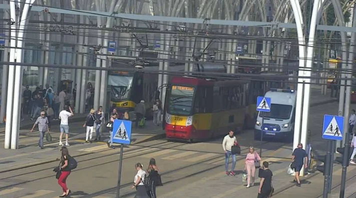 Zatrzymanie tramwajów na Piotrkowskiej Centrum. Utrudnienia na ośmiu liniach MPK Łódź - Zdjęcie główne