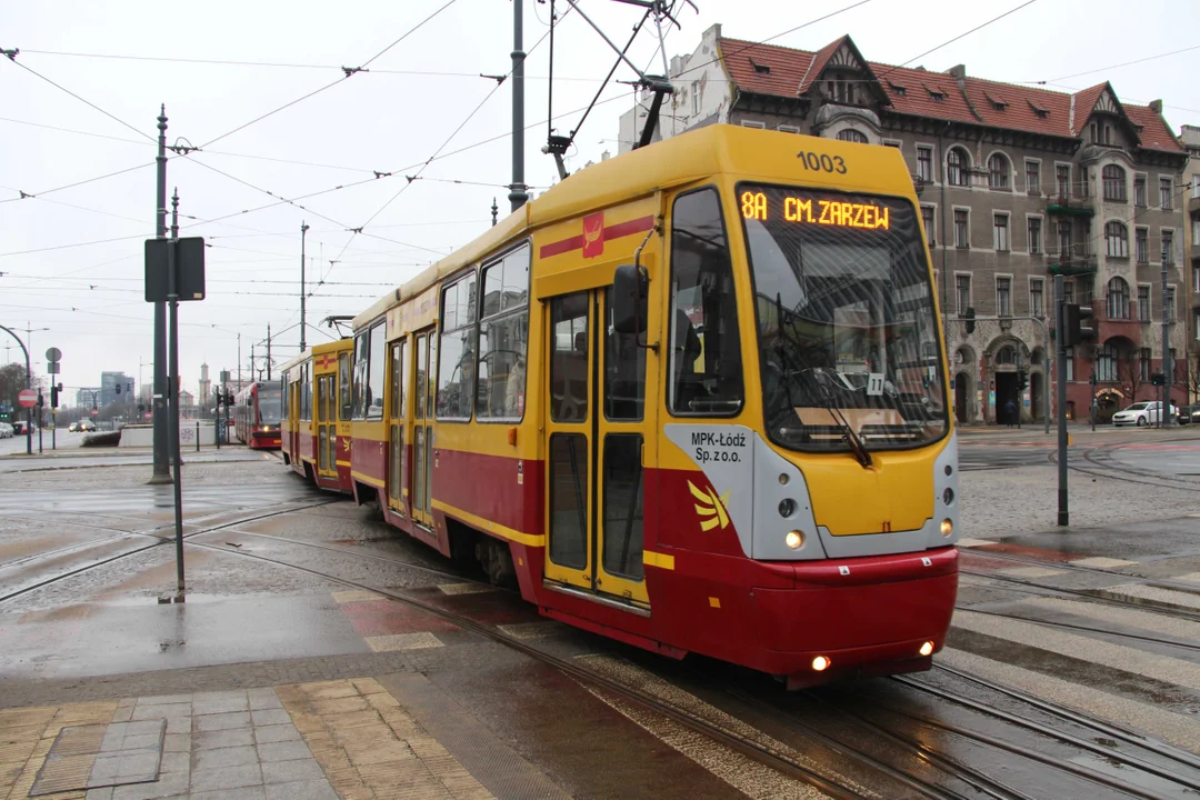 Sporo zmian w kursowaniu tramwajów i autobusów MPK Łódź. Jedna linia zostanie zawieszona, inne wrócą na swoją trasę [ZMIANY] - Zdjęcie główne