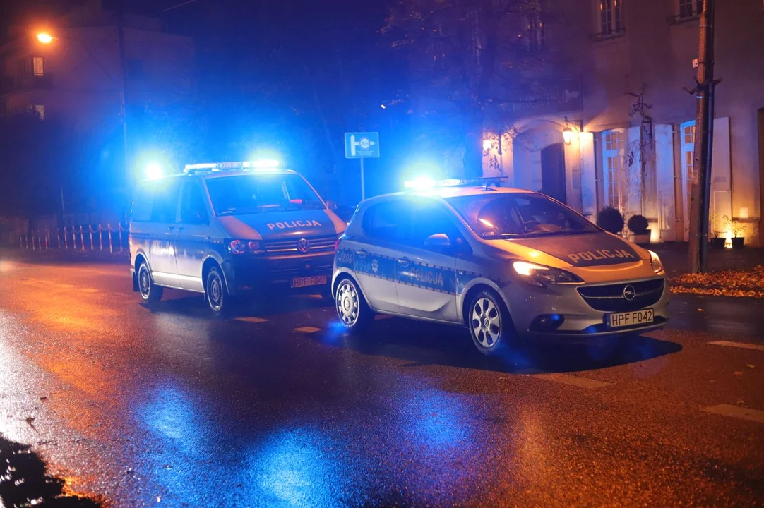 Duża akcja policji na Bałutach w Łodzi. Zatrzymano kiboli - Zdjęcie główne