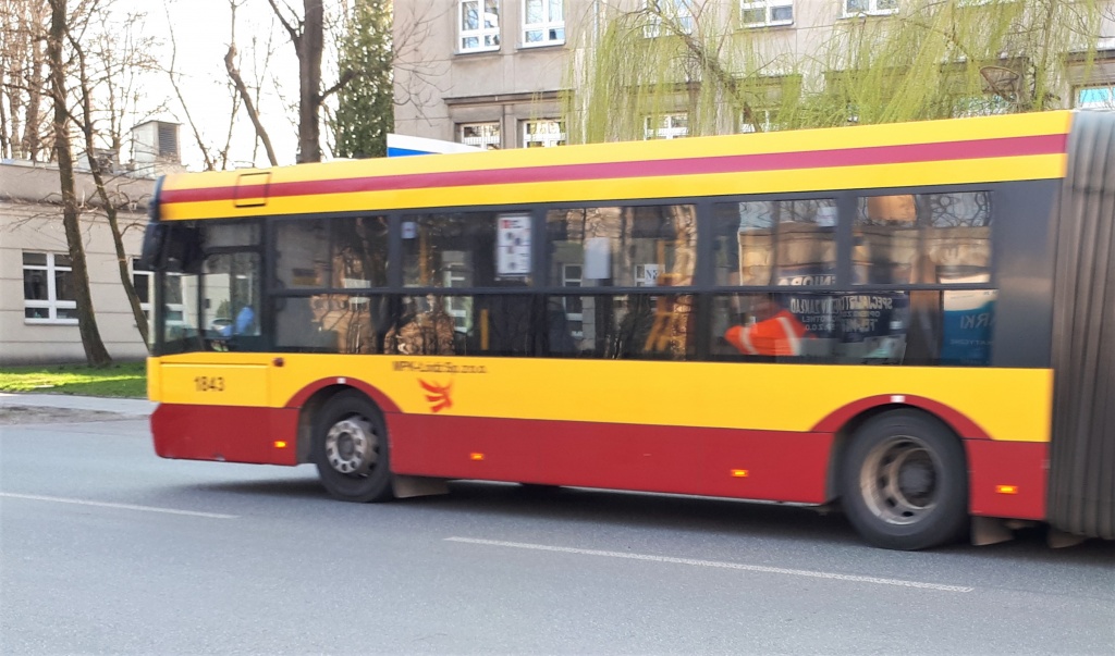 Więcej tramwajów i autobusów w Łodzi: Od 1 do 3 listopada lepiej skorzystać z komunikacji miejskiej  - Zdjęcie główne