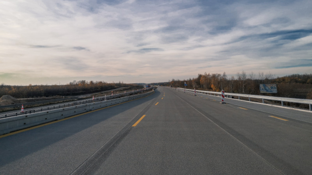 Kolejne kilometry A1 oddane do użytku. Łączna długość nowej nawierzchni to już ok. 65 km - Zdjęcie główne