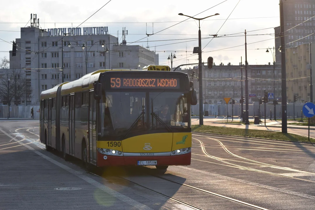 Zmiany w kursowaniu autobusów MPK Łódź. Jedna linia zmieni swoją trasę, druga zostanie zawieszona - Zdjęcie główne
