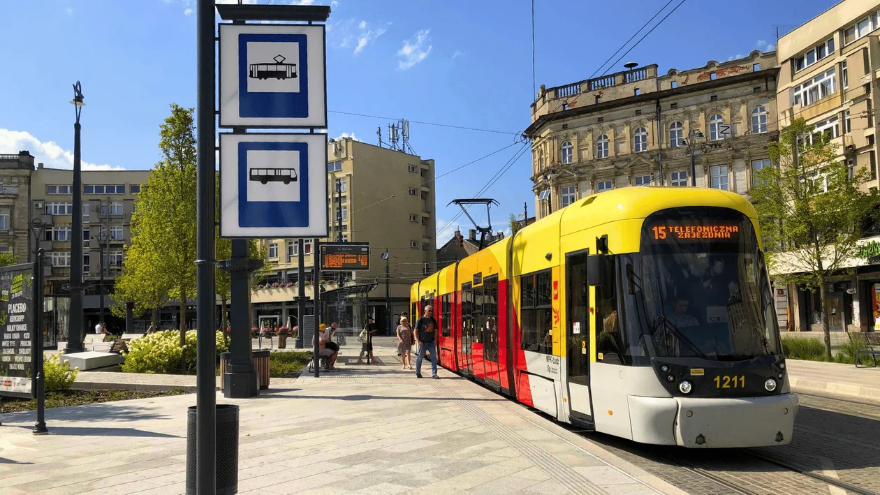 Tramwaje MPK Łódź ominą plac Wolności. Zmiana trasy pięciu linii tramwajowych. Jak pojadą? - Zdjęcie główne