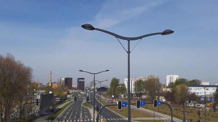 Nowe energooszczędne i ekologiczne latarnie na ulicach Łodzi - Zdjęcie główne
