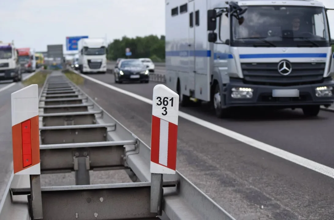 Wyruszasz w trasę? Na tych drogach w Łódzkiem spotkają Cię utrudnienia - Zdjęcie główne