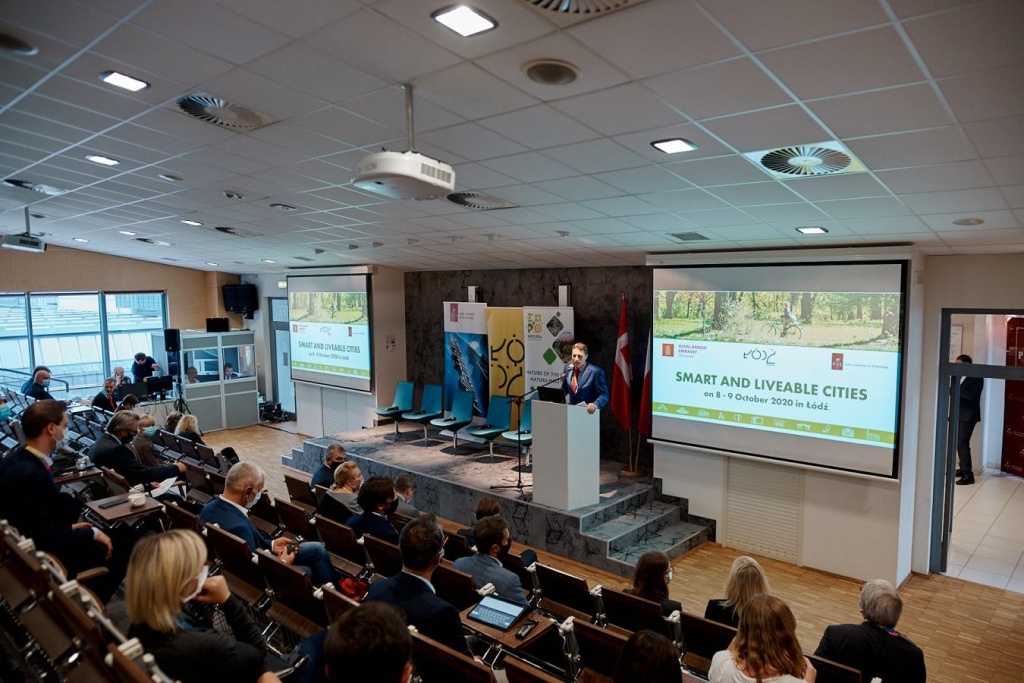 O nowoczesnym zarządzaniu miastami. W Łodzi odbywa się Forum Miast Partnerskich "Smart City" - Zdjęcie główne
