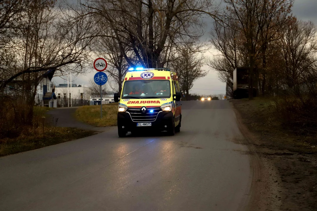 Objawy zawału serca leczyła... wódką. Teraz zapłaci za bezzasadne wezwanie pogotowia - Zdjęcie główne