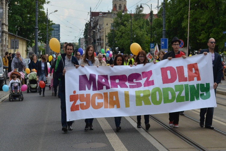 W niedzielę będzie wesoło, kolorowo i radośnie. „Marsz dla Życia i Rodziny” przejdzie ulicami Łodzi  - Zdjęcie główne