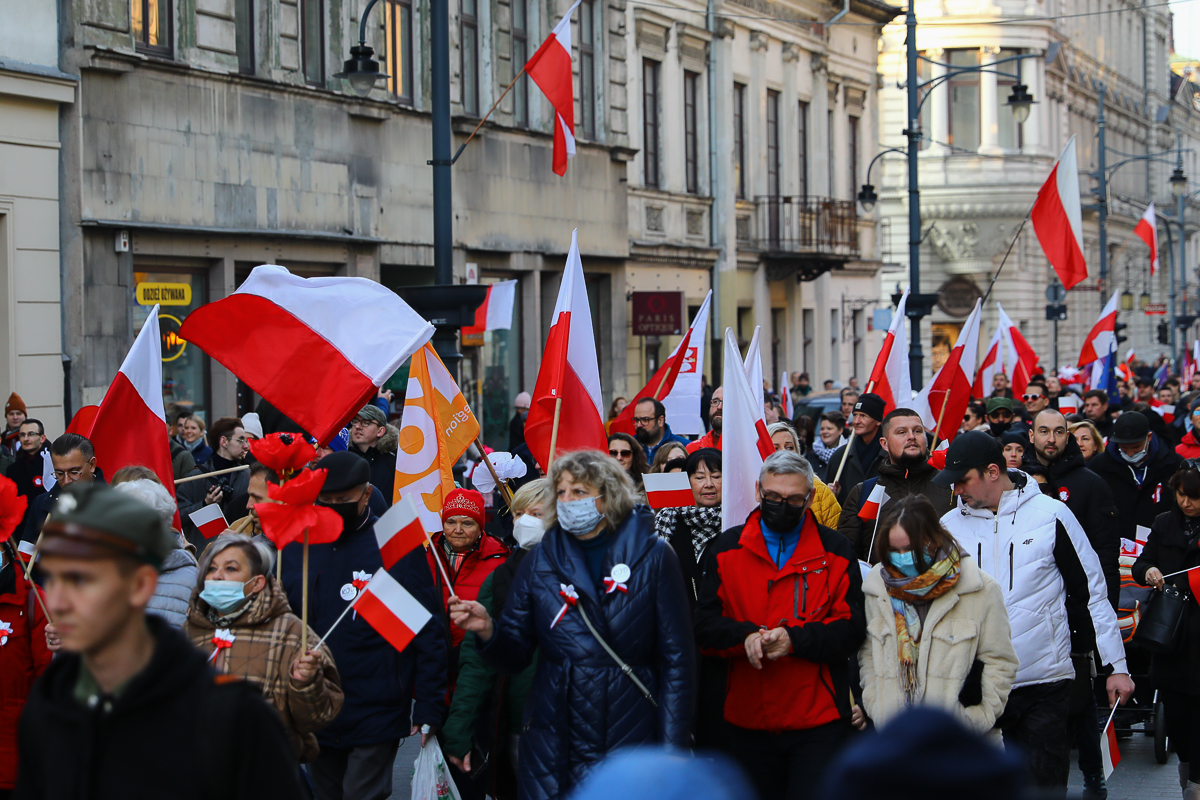 Święto Niepodległości w Łodzi. Marsz przeszedł przez miasto - Zdjęcie główne