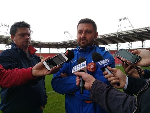 Trener Widzewa skarci swoich piłkarzy za stracone bramki z Pogonią? - Zdjęcie główne