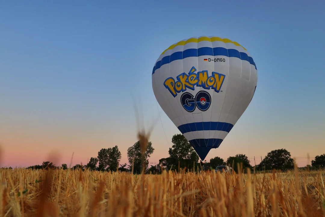 Wypatruj balonu w swoim mieście i świętuj 6. rocznicę Pokémon GO z innymi trenerami - Zdjęcie główne