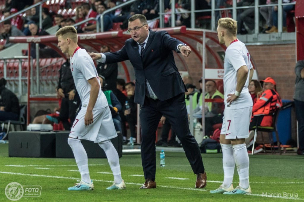 Czesław Michniewicz po meczu Polska U-21 – Serbia U-21: „Mieliśmy swój plan, który dał nam zwycięstwo” - Zdjęcie główne